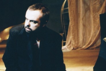 08 A.Thomas - Hamlet, as Hamlet.jpg